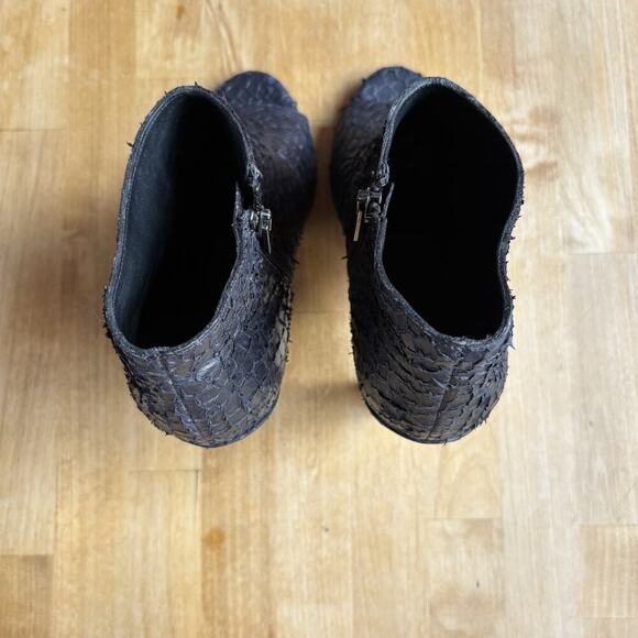 Vince Womens Leather Textured Boho Snake Zip Block Booties Black 8M EUR 39 - Picture 9 of 11